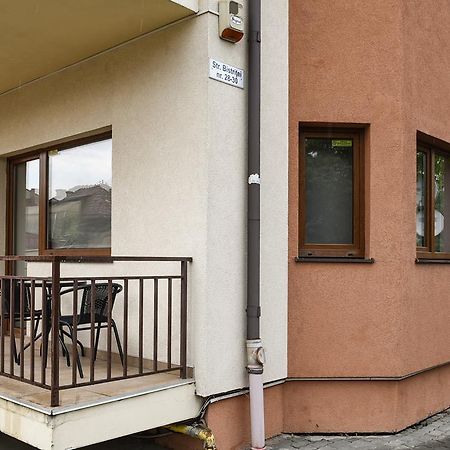Modern Apartment Near City Center Cluj-Napoca Esterno foto