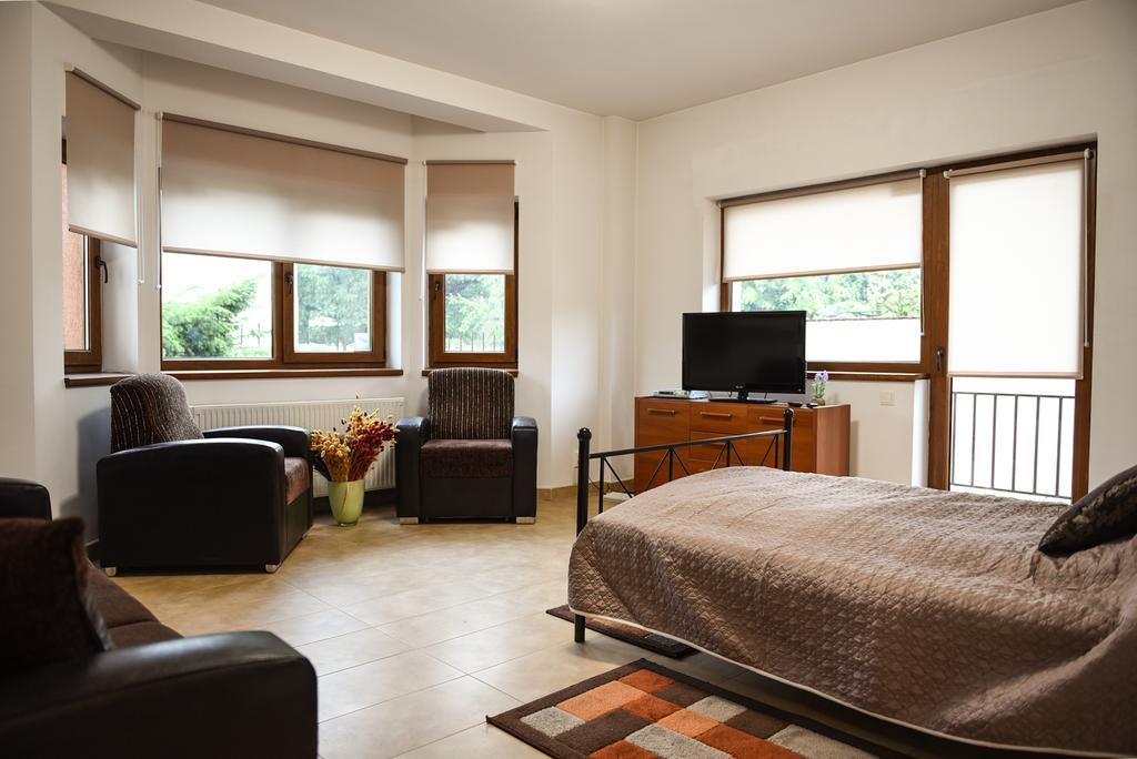 Modern Apartment Near City Center Cluj-Napoca Esterno foto